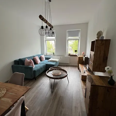 Apartment Stock *
